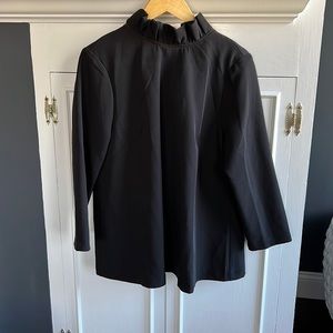 NWT Tuckernuck Black Faye Bow back Blouse SZ L